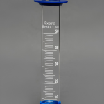 Proveta Graduada De Vidro 50ml Base Em Polipropileno